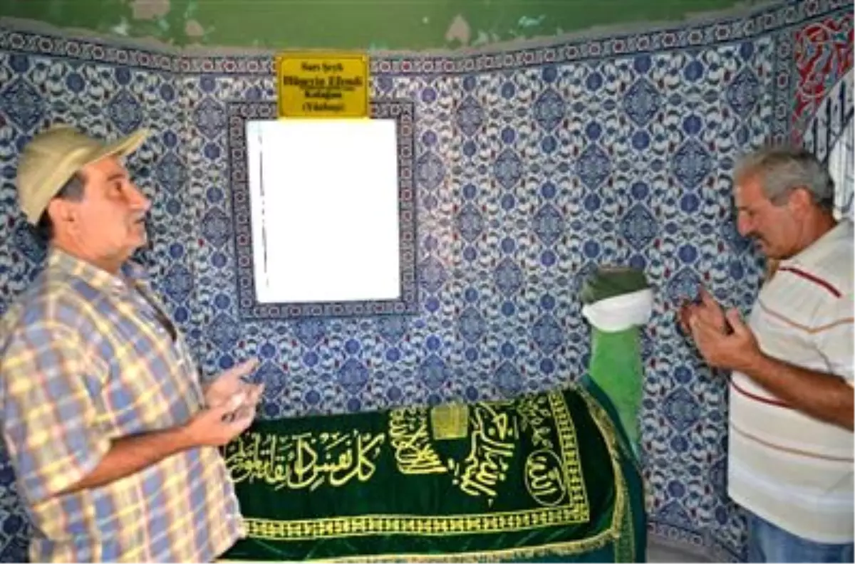 Sarı Şeyh Hüseyin Efendi Türbesi Restore Edildi
