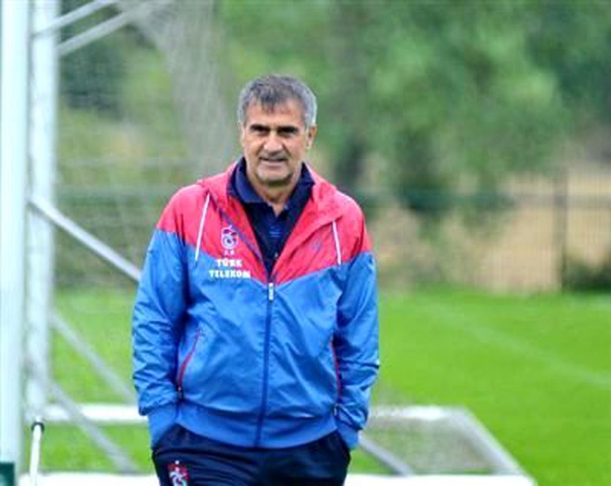 Şenol Güneş\'ten Yönetime Transfer Mesajı