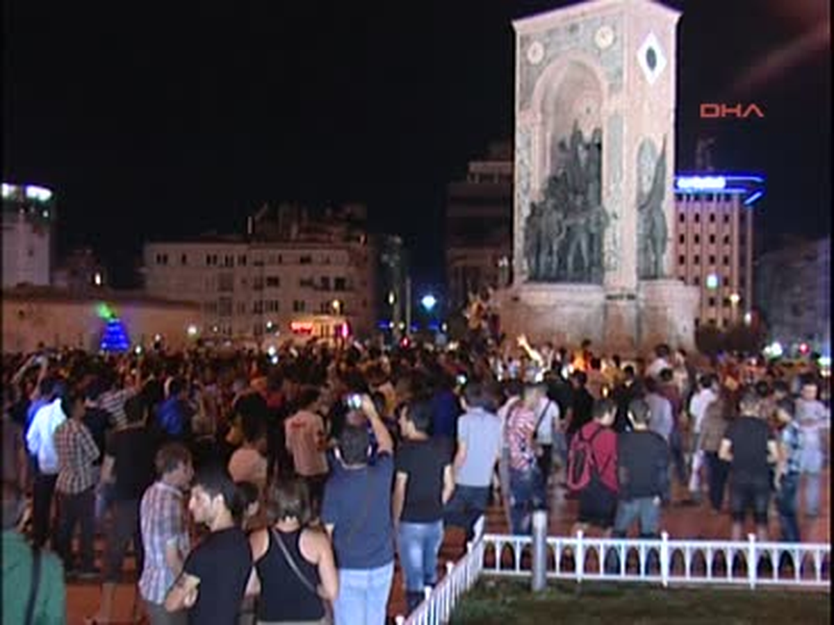 Taksim\'de Süper Kupa Sevinci