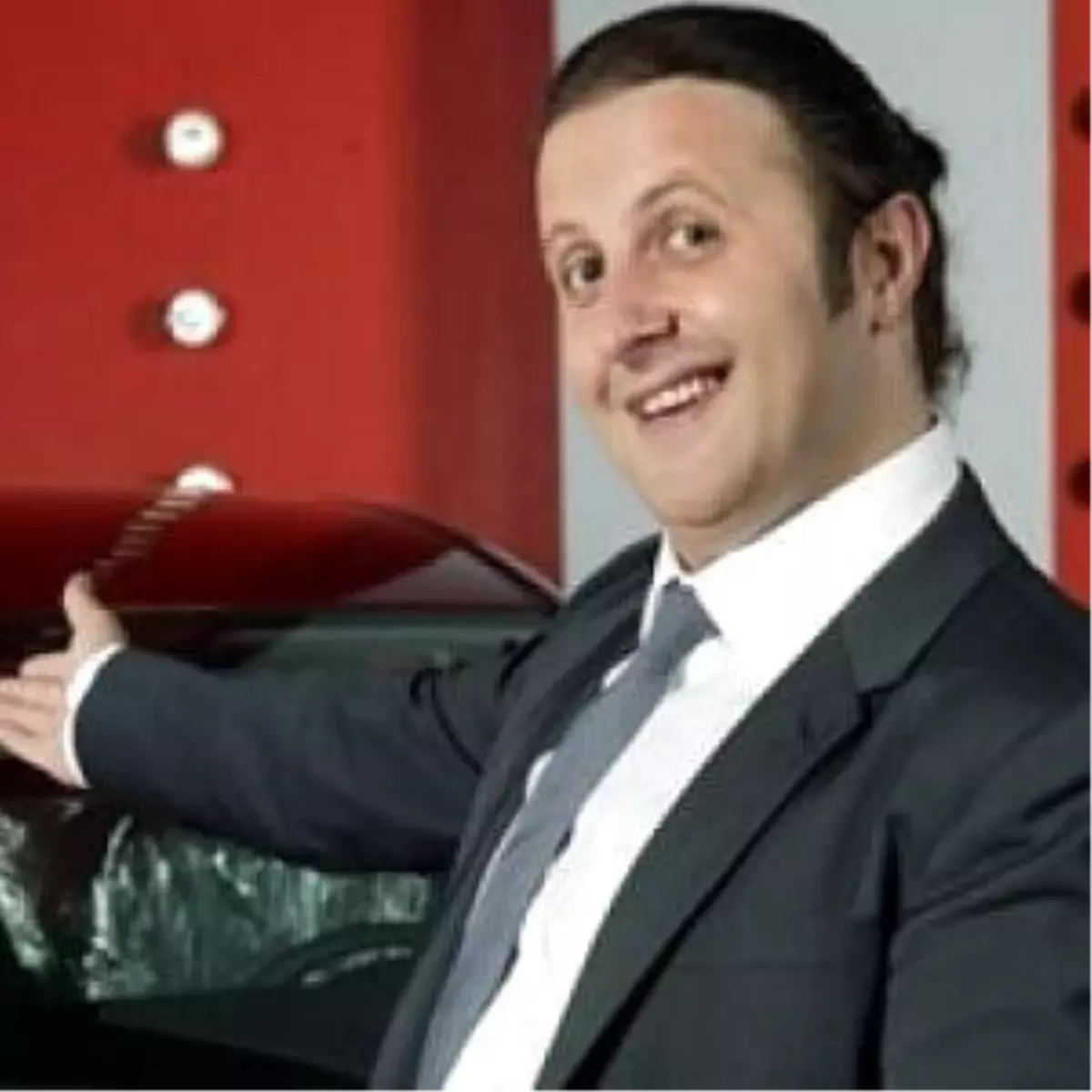 Yarışmacıdan Tokadı Yedi!