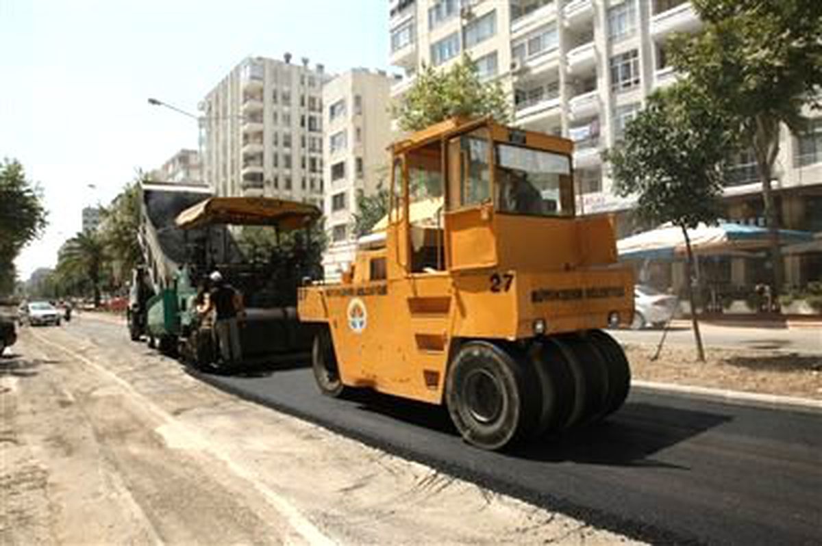 Zaimoğlu\'ndan Aldırmaz\'a Teşekkür