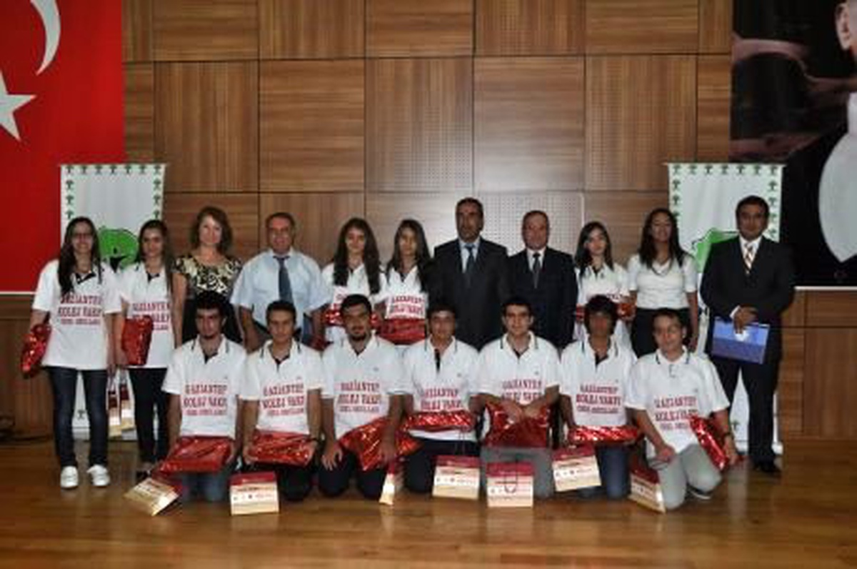 2012 YGS, LYS ve SBS Ödül Törenine GKV Damgası