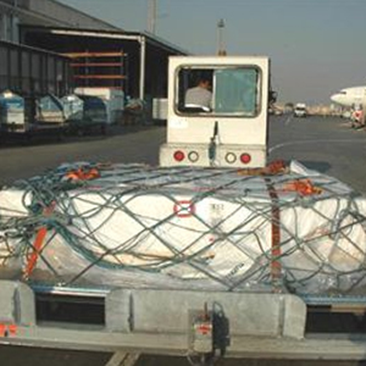 ABD\'de Boğulan Türk Kızların Cenazeleri İstanbul\'da