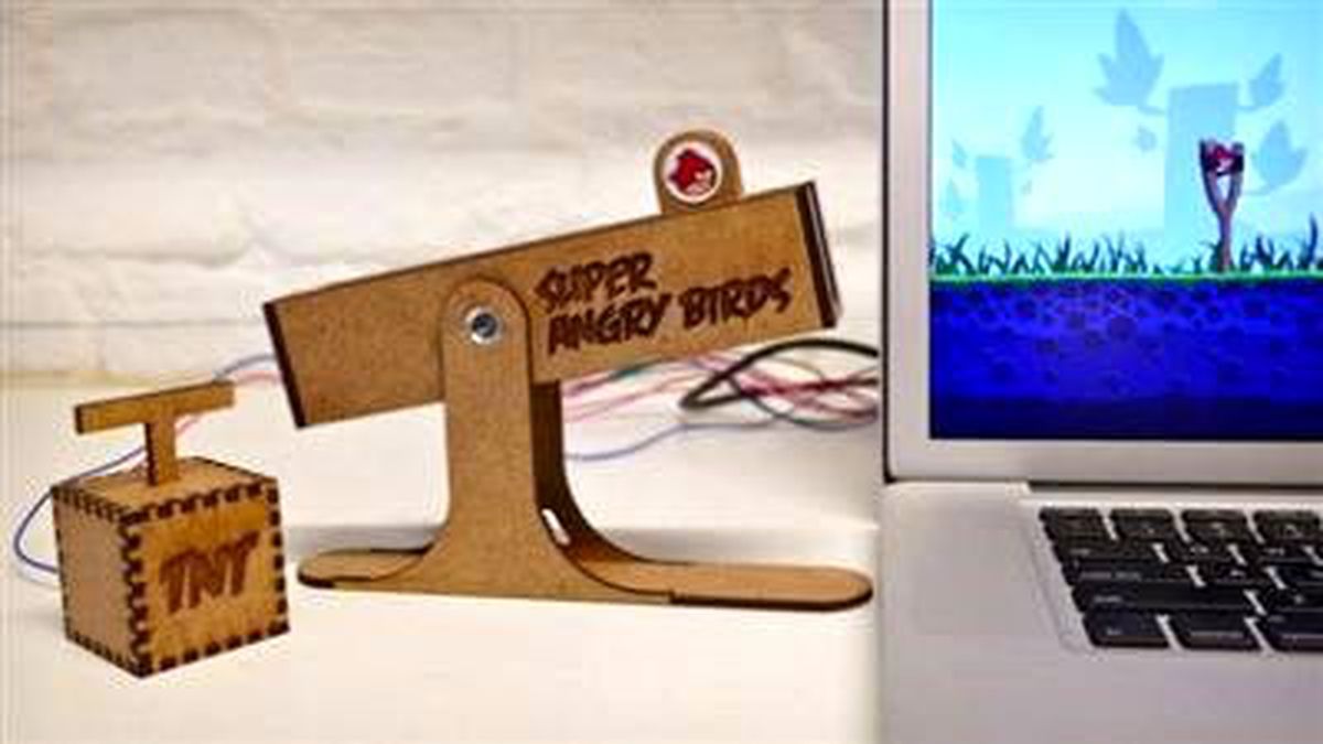 Angry Birds\'e özel "sapan!"