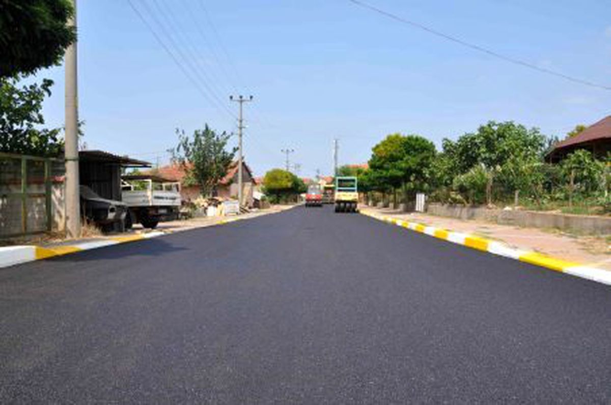 Dar Yollar Genişletiliyor