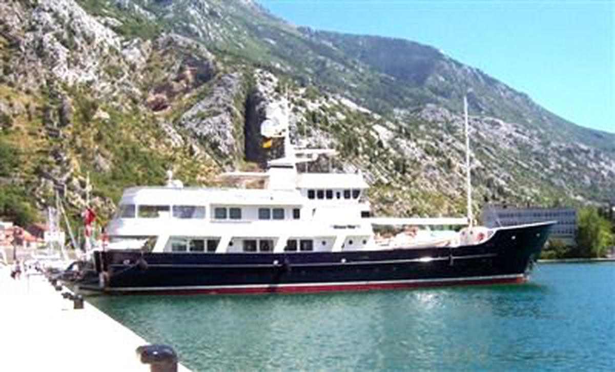 Dünyanın En Zengin 15. Adamı Kuşadası\'nda