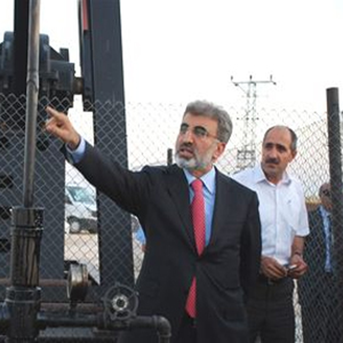 Enerji ve Tabii Kaynaklar Bakanı Taner Yıldız."Tpao, Ruhsat Alanıyla İlgili Kıbrıs\'ta Çalışma...