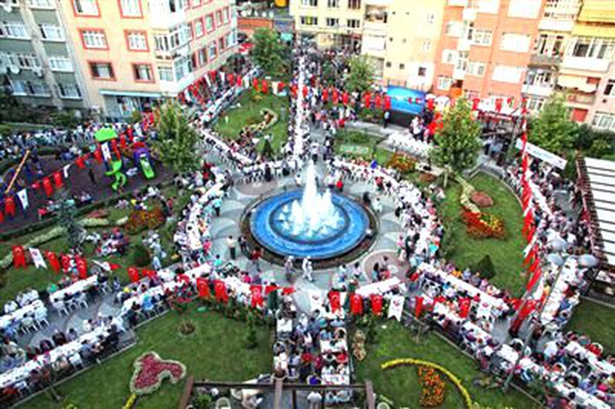 Fatih Belediyesi İftarda Basın Mensuplarıyla Buluştu