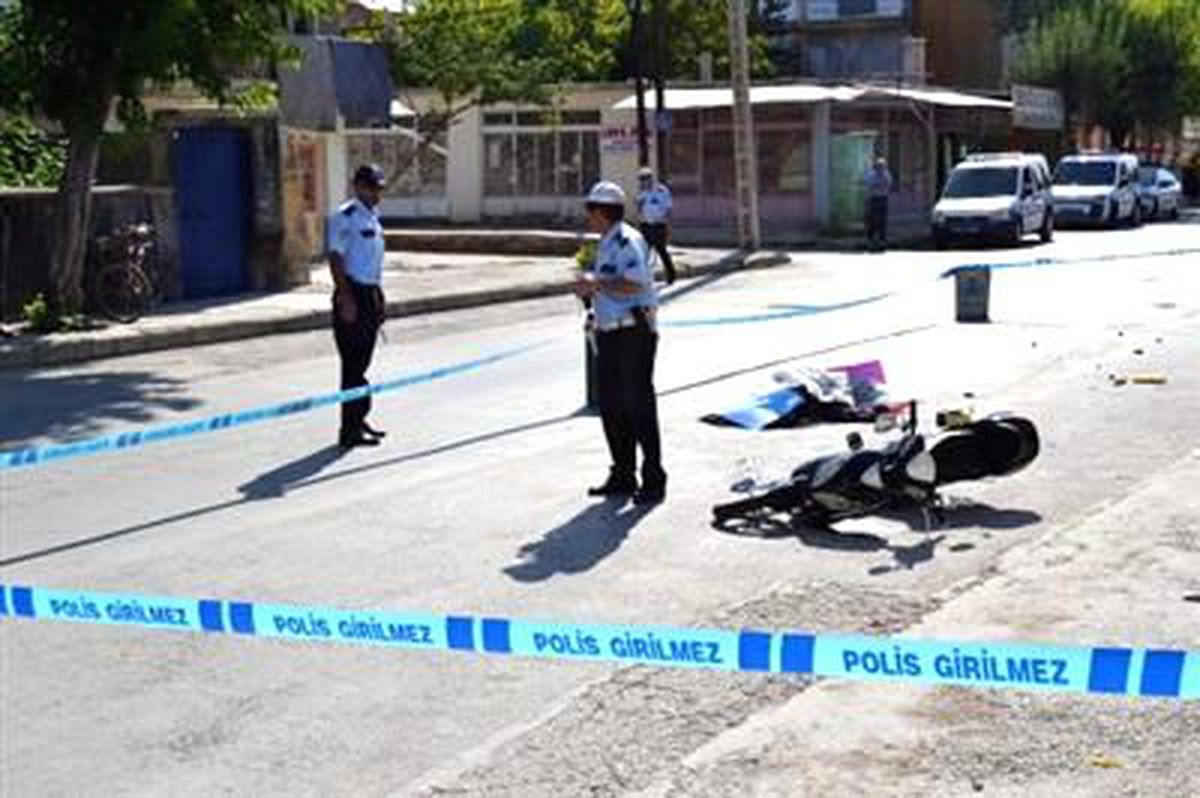 Hafif Ticari Aracın Çarptığı Bisiklet Sürücüsü Öldü