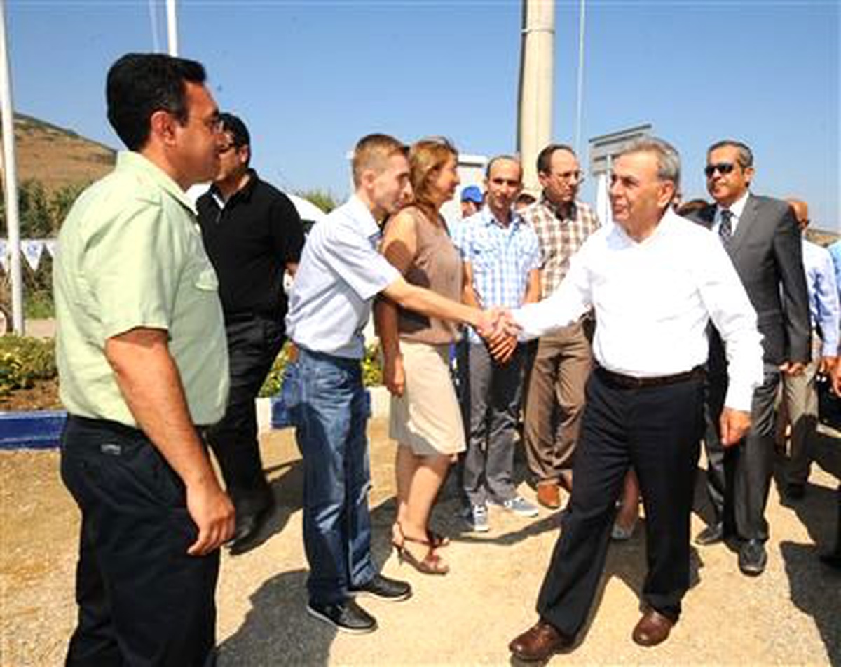 İzmir\'in 24. Arıtma Foça Bağarası\'nda Açıldı