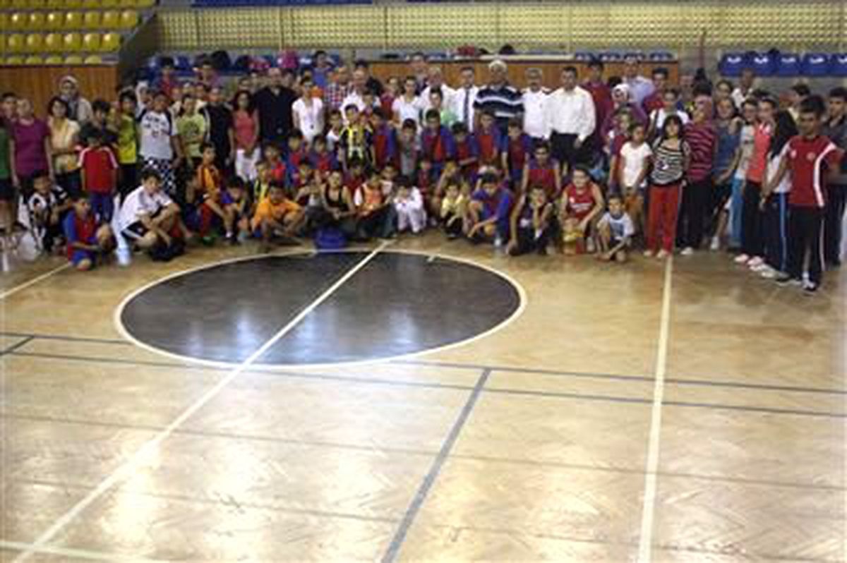 Kırıkkale\'de \'Sporda Değerler Semineri\' Yapıldı