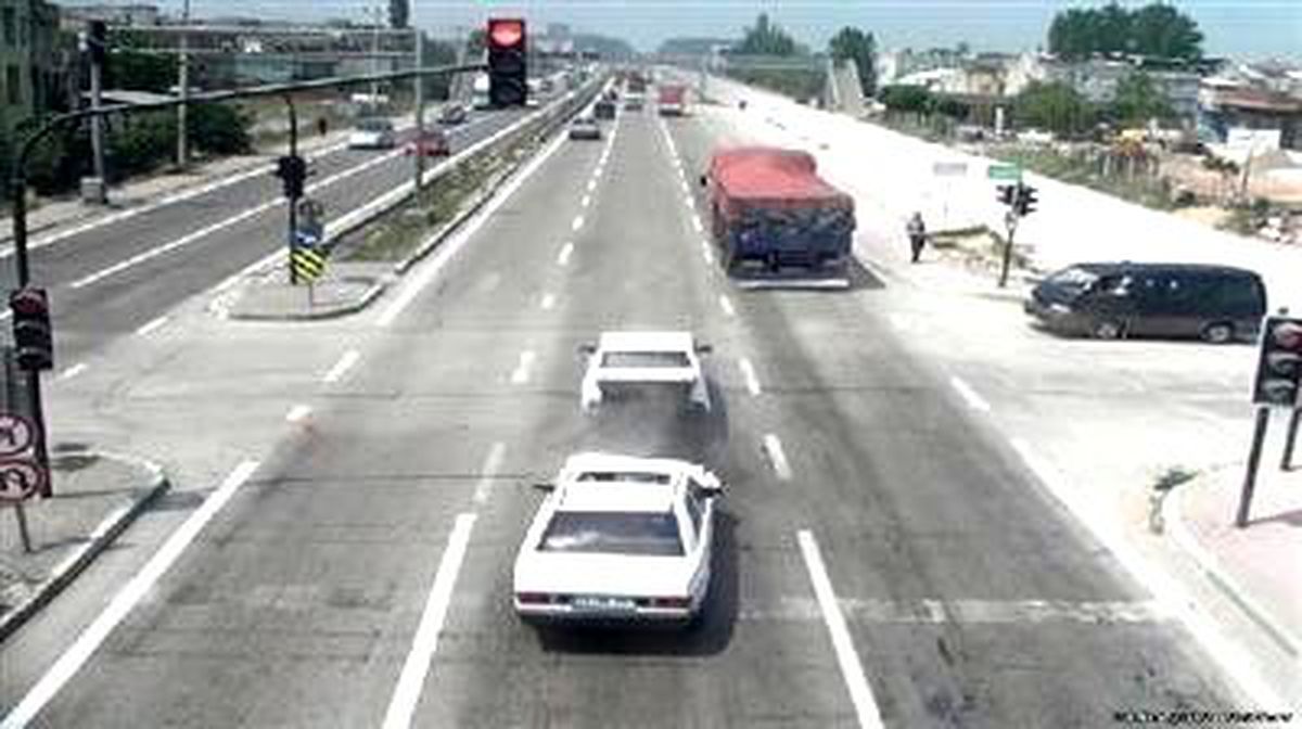 Mobese Kameralarına Yansıyan Trafik Kazaları
