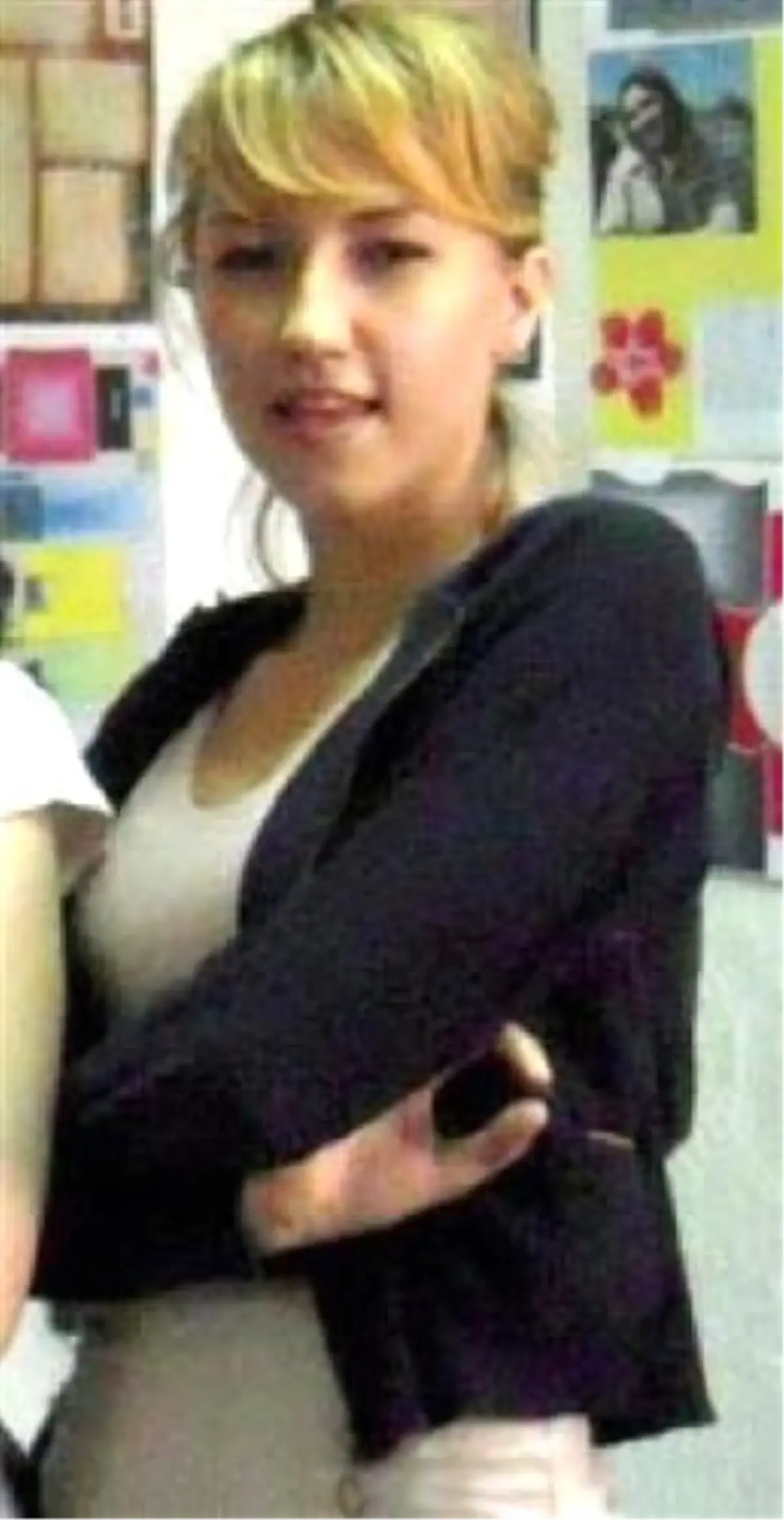 Okul Harçlığı İçin Bodrum'da Tercümanlık Yapıyordu