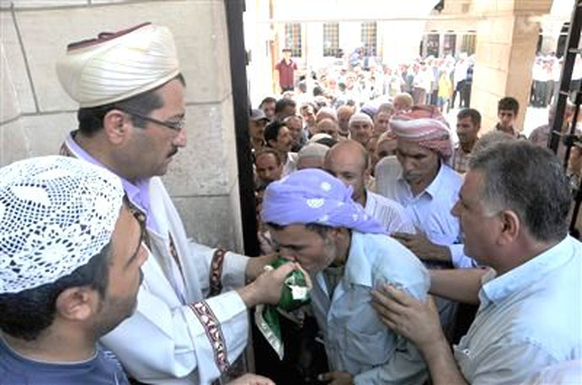 Şanlıurfa\'da Sakal-I Şerif İzdihamı