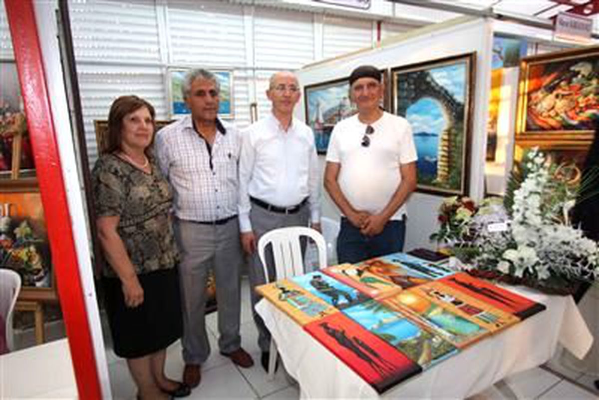 Sokakta \'Sanat\' Var