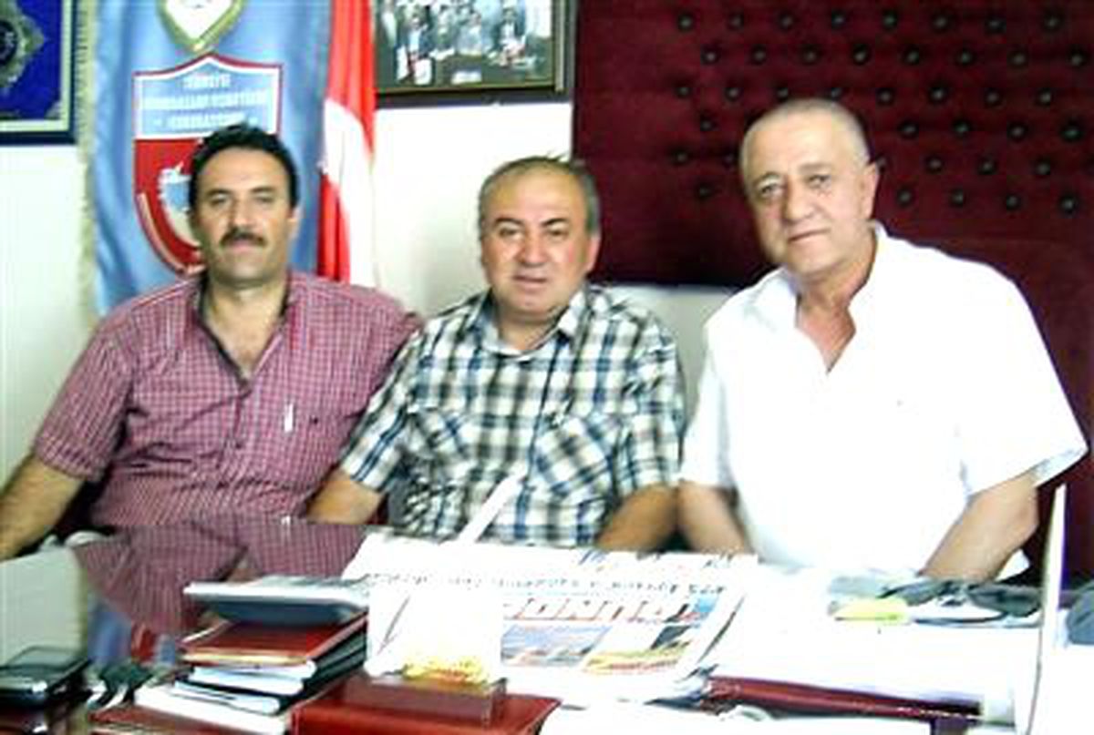 TESK Genel Başkan Vekili Burhan Aksak Edremit\'te