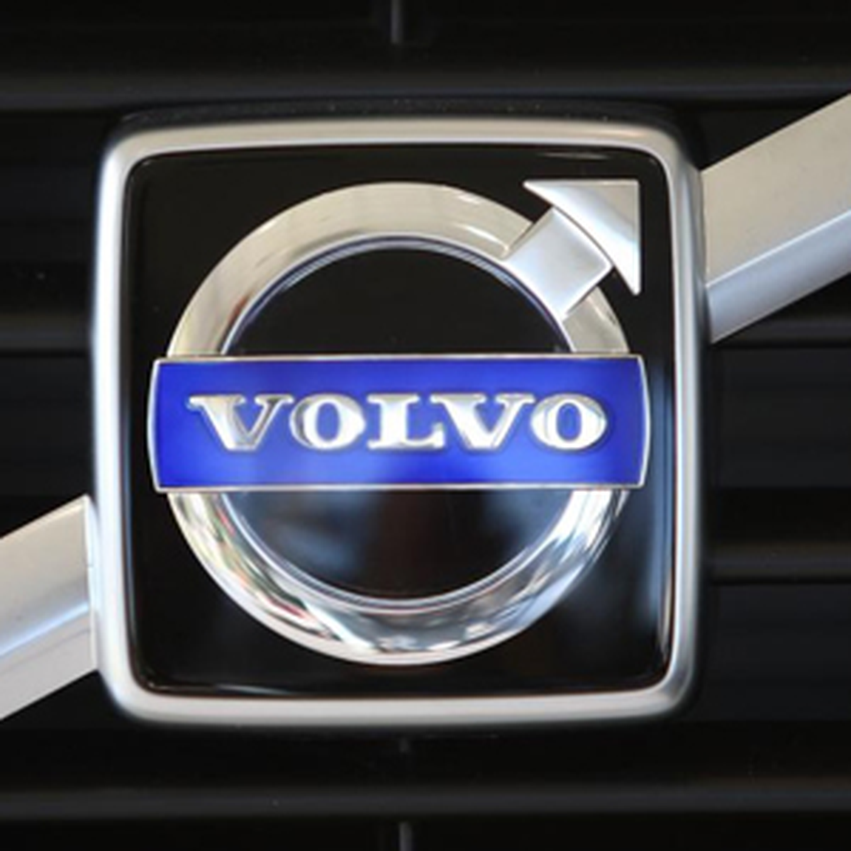 Volvo, Uzaktan Servis Hizmeti Sağlayan Yeni Teknolojisini Sunuyor