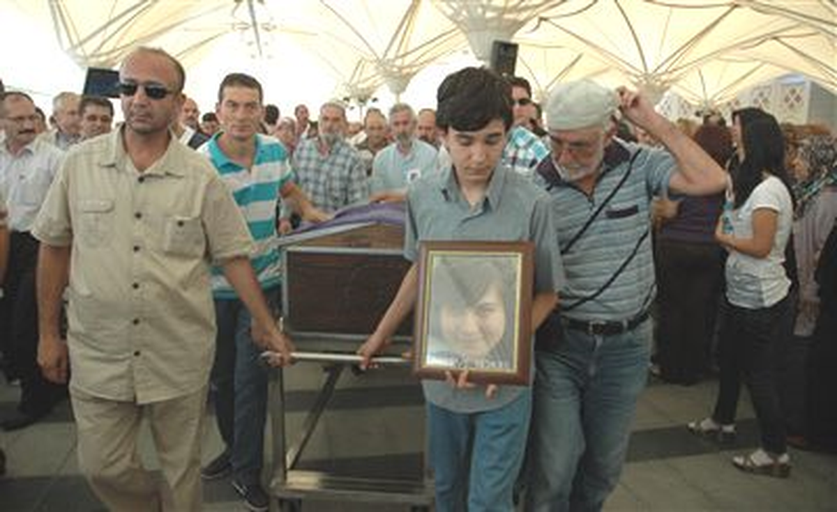ABD\'de İki Türk Kızının Yaşamını Yitirmesi