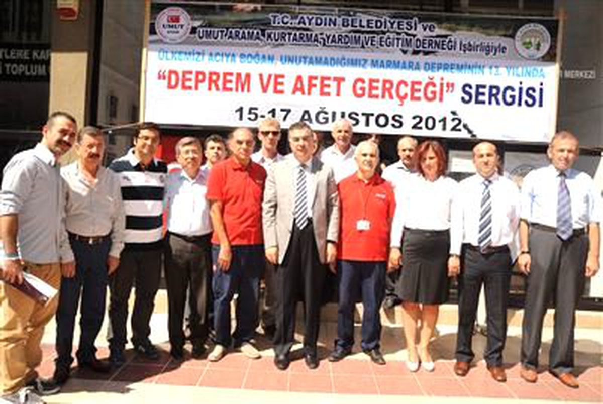 Aydın\'da "Deprem ve Afet Gerçeği" Konulu Sergi Açıldı