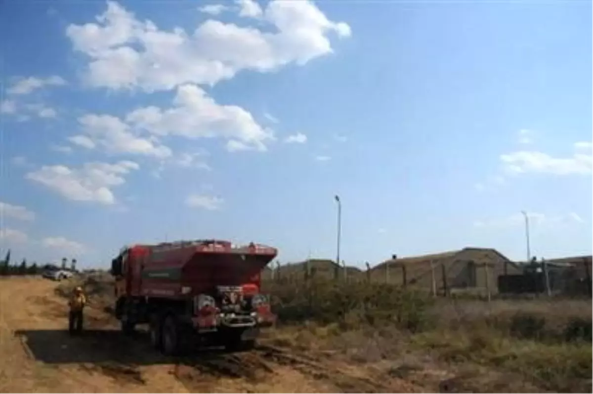 Cephanelik Yanında Çıkan Yangın Panik Yarattı