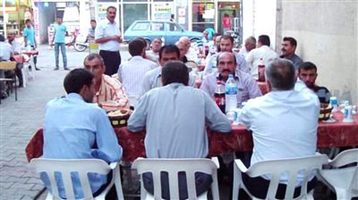 Ceylanpınar Ziraat Odası\'ndan İftar Yemeği