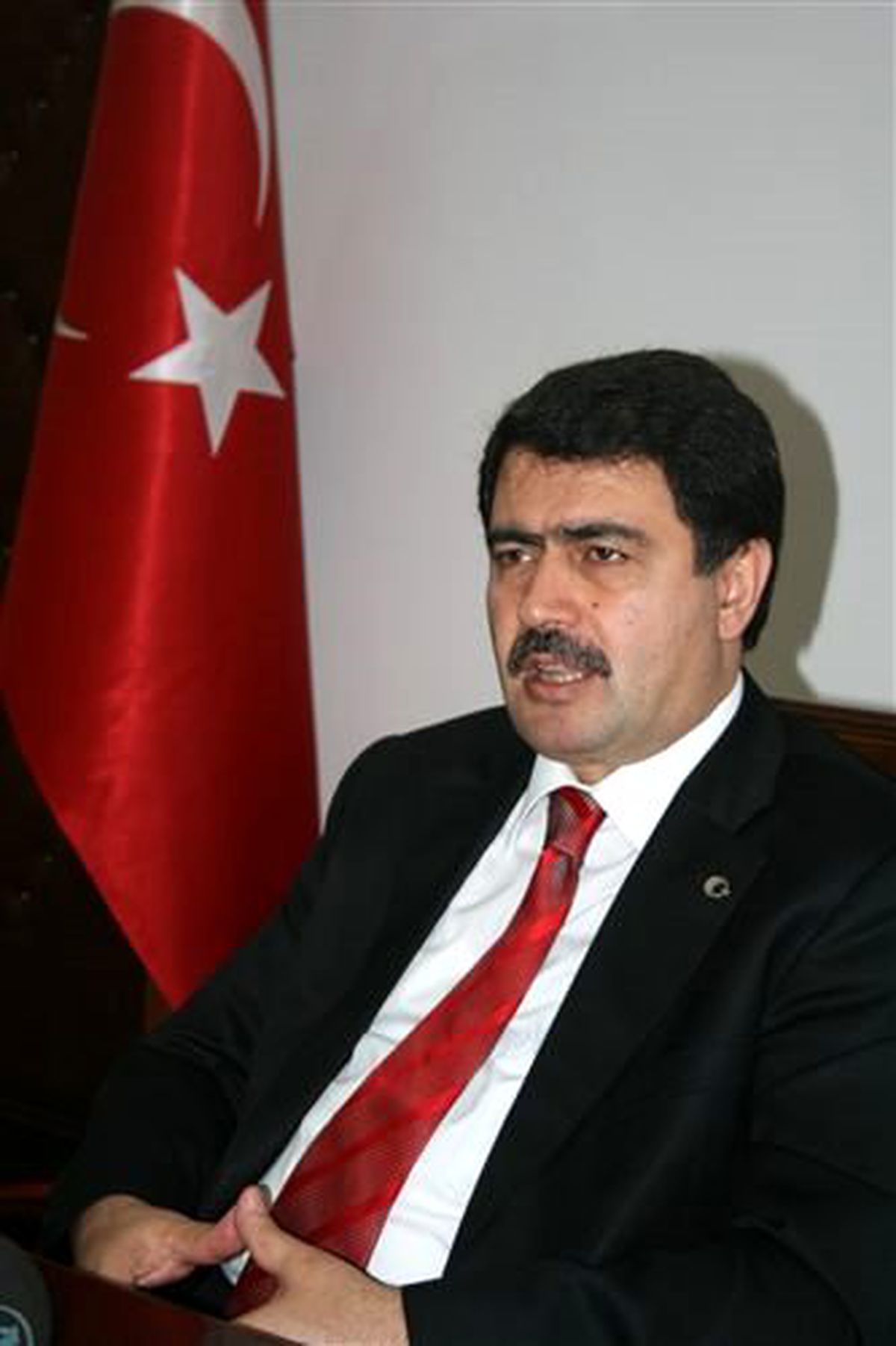 Düzce Valisi Vasip Şahin\'den Veda Mesajı
