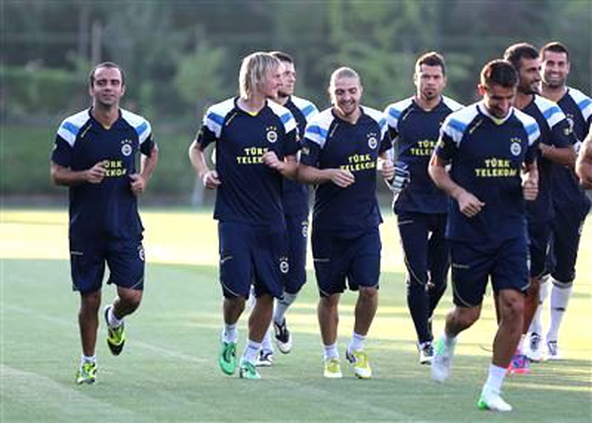 Fenerbahçe, Elazığspor Hazırlıklarını Sürdürüyor