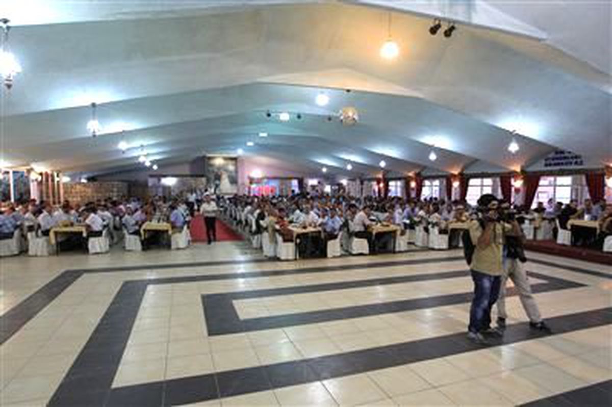 Genel-İş Üyelerine İftar Yemeği