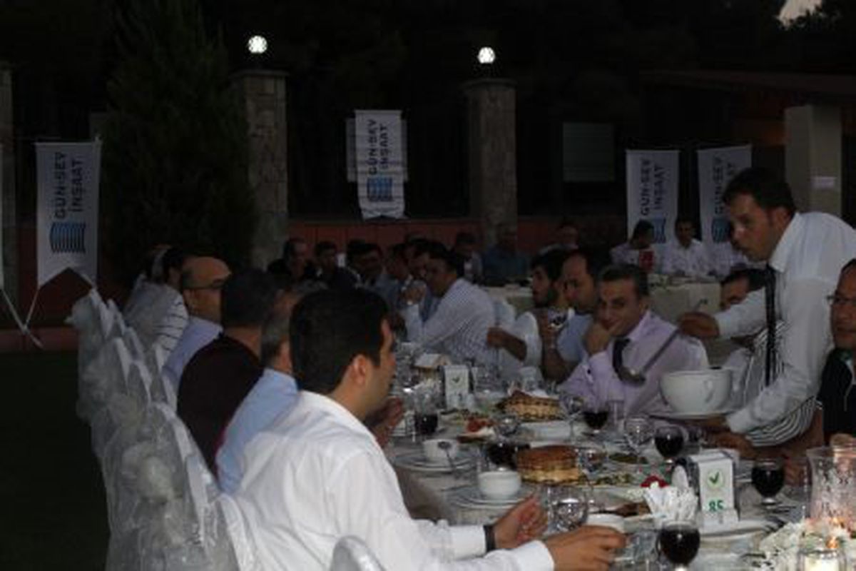 Gün-Sev İnşaat İftar Yemeği