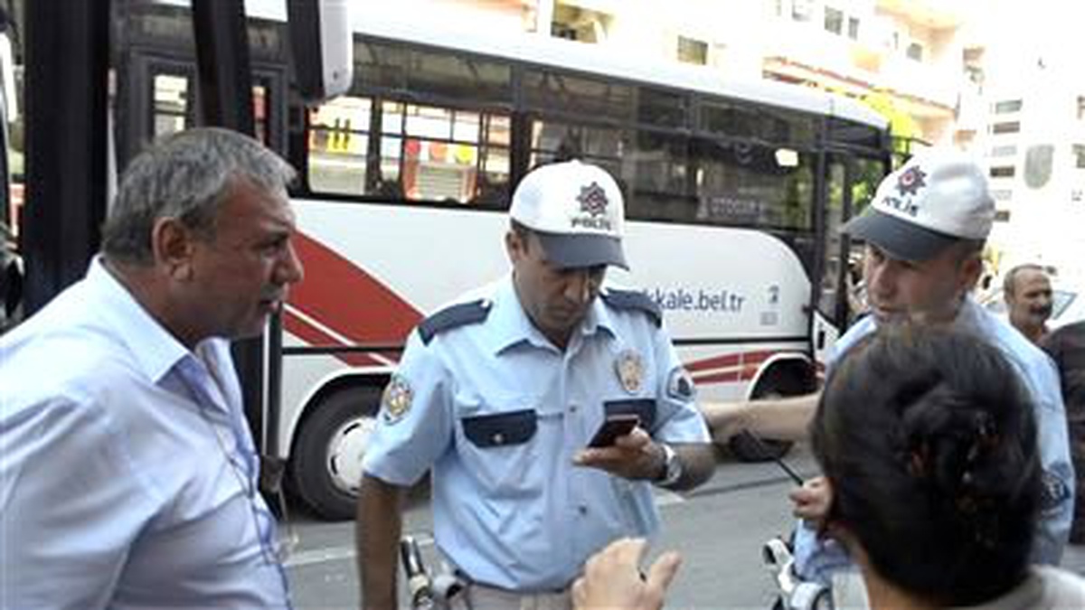 Gurbetçi Sürücü, Biber Gazıyla Saldırdı