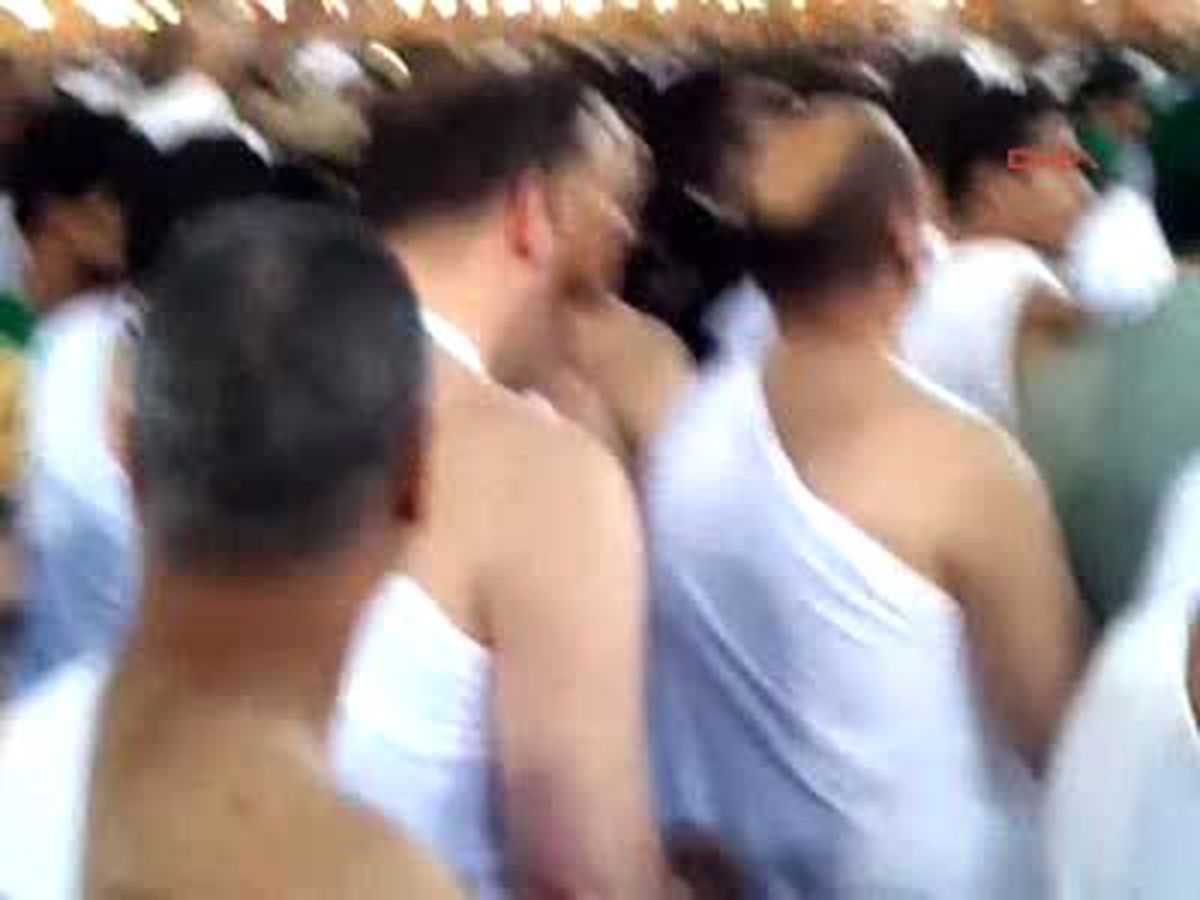 Kabe\'de Teravih Coşkusu )