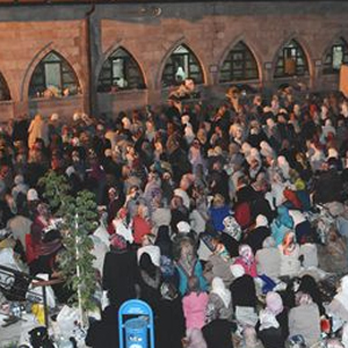 Kadir Gecesi\'nde Camiler Doldu Taştı