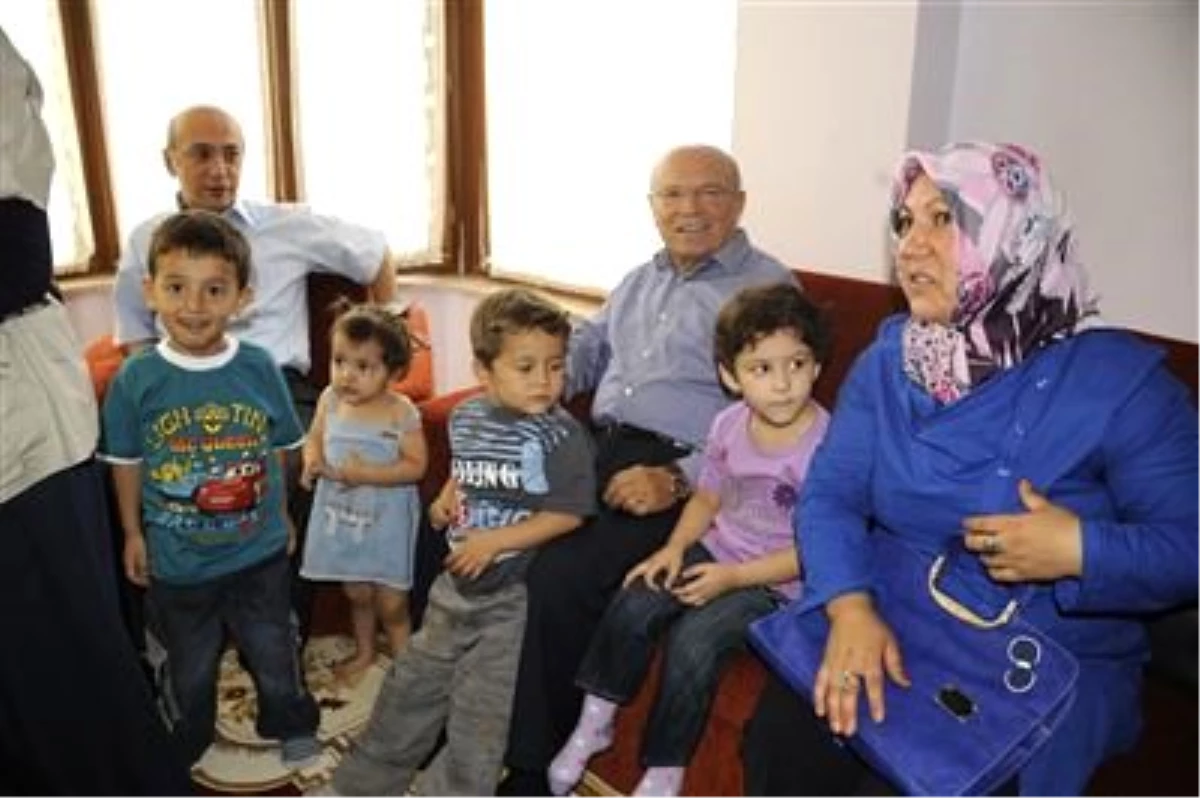 Karaman\'da Sevgi Evlerinde Kalan Çocuklara Ziyaret