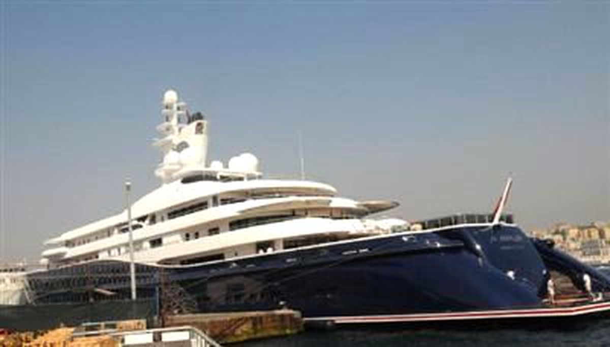 Katar Emiri El Tani\'nin Lüks Yatı İstanbul\'da