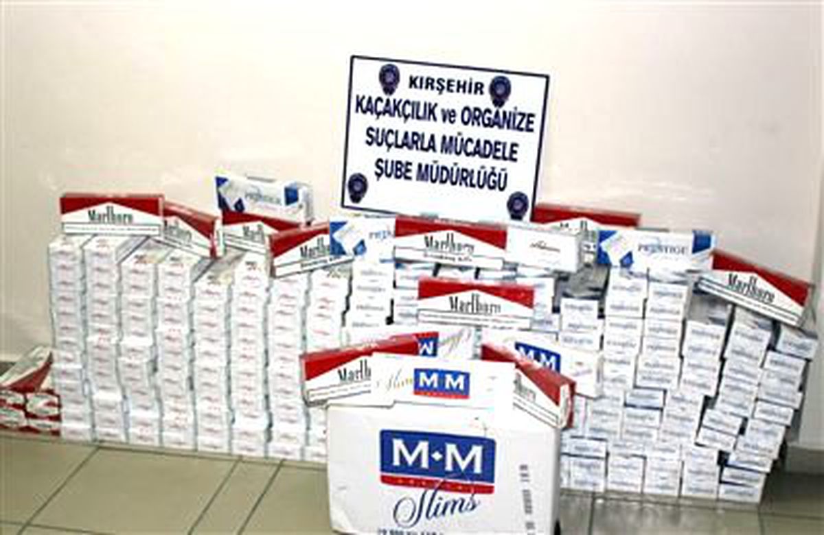 Kırşehir\'de 2 Bin 840 Paket Kaçak Sigara Ele Geçirildi