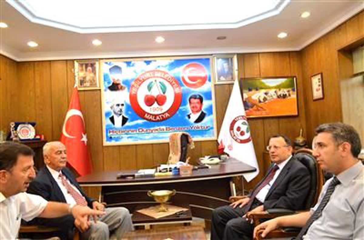 Malatya Valisi Ulvi Saran, Veda Ziyaretlerini Sürdürüyor