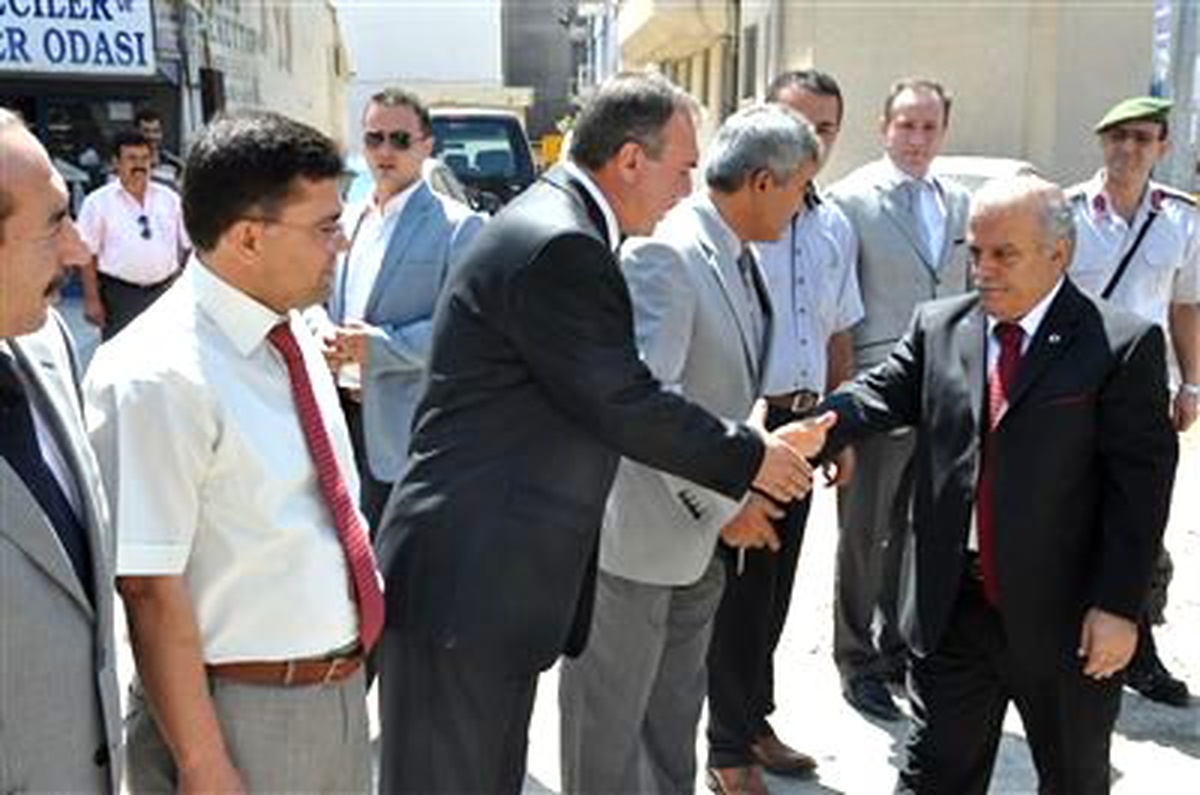 Merkeze Alınan Yozgat Valisi İlçelere Veda Ziyaretlerini Sürdürüyor