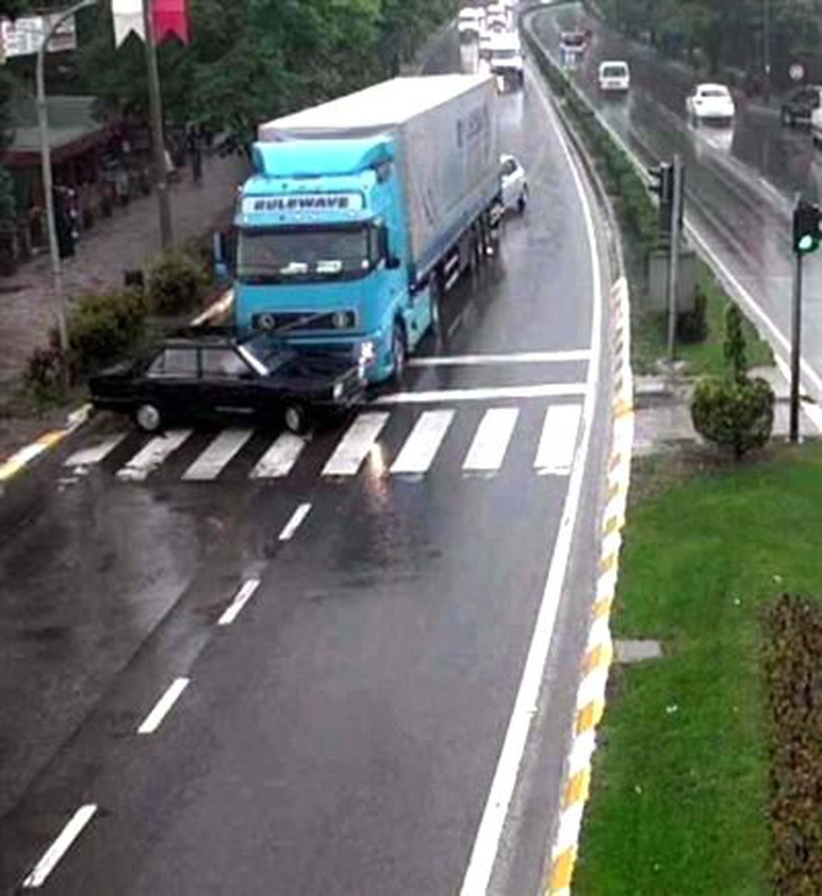 Mobeselere Yansıyan İlginç Görüntüler