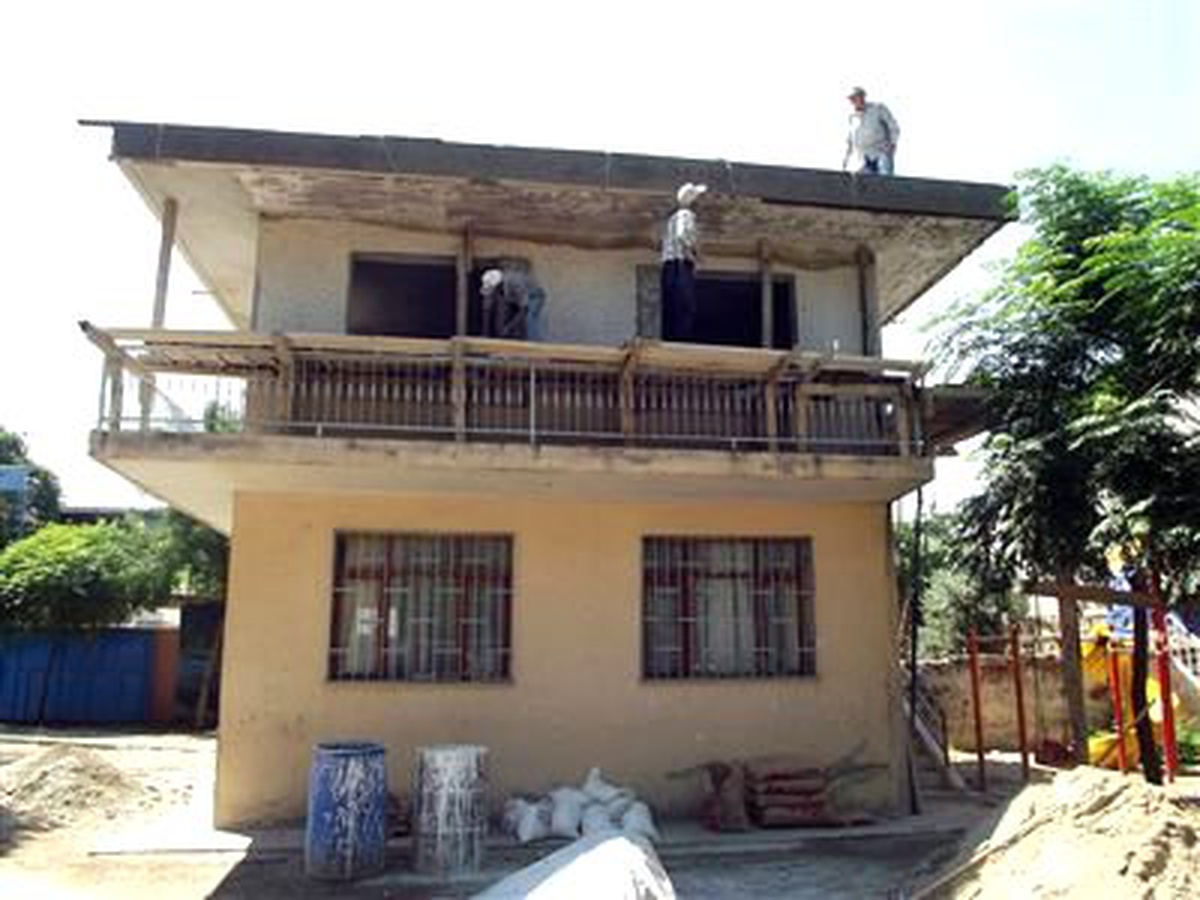 Özel Salihli Hastanesi Kardeş Okul İçin Yardım Seferberliği Başlattı