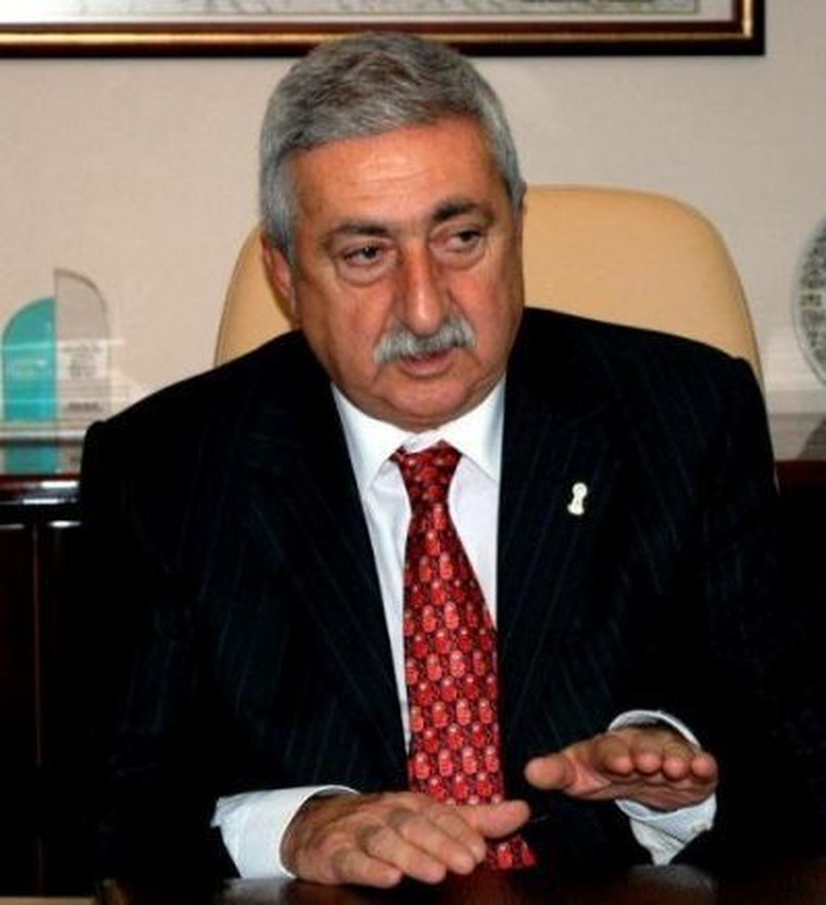 Palandöken: "İşsizliğin Azalması Sevindirici"