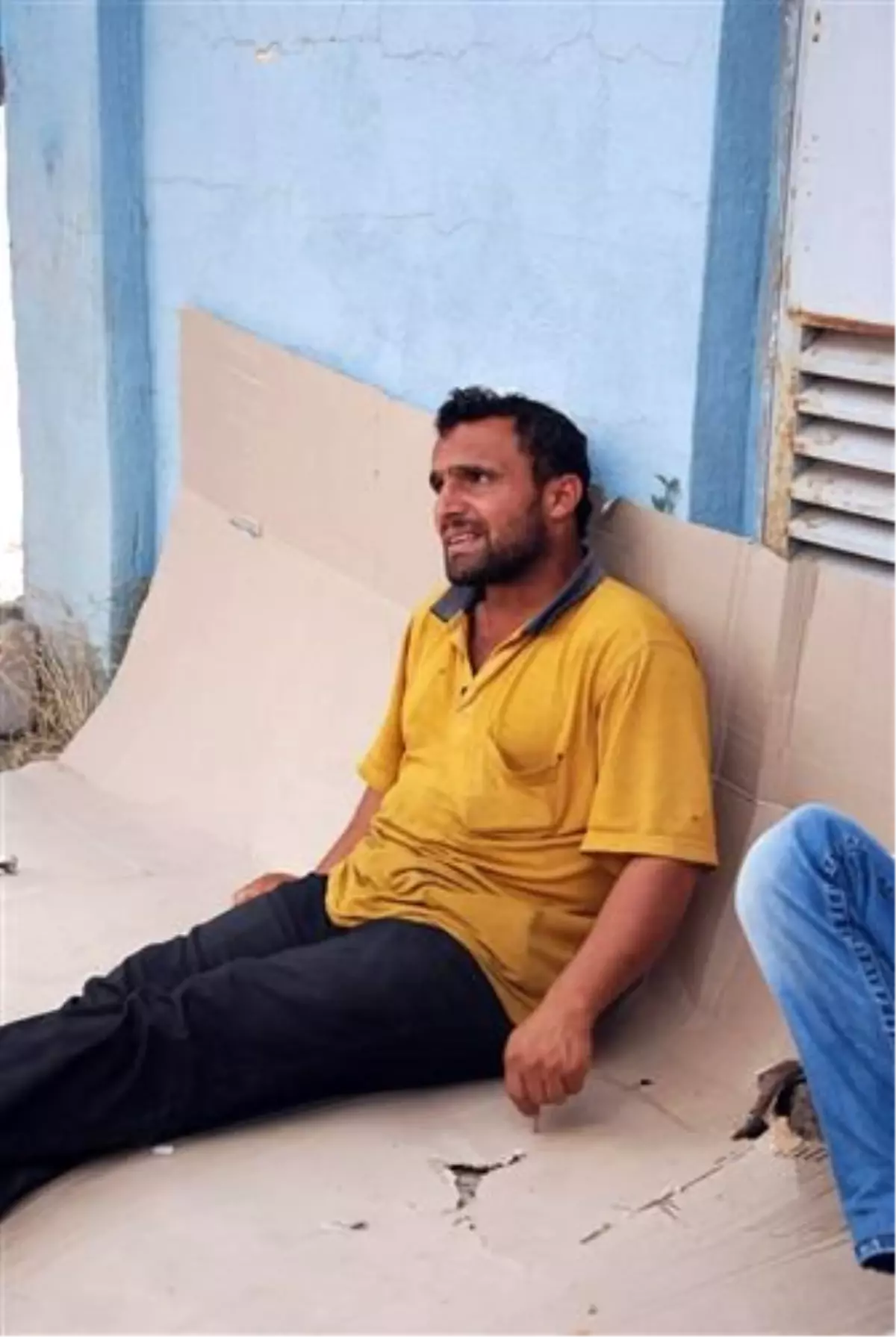 Patnos\'ta "Elektrik Kesintisi" Eylemi