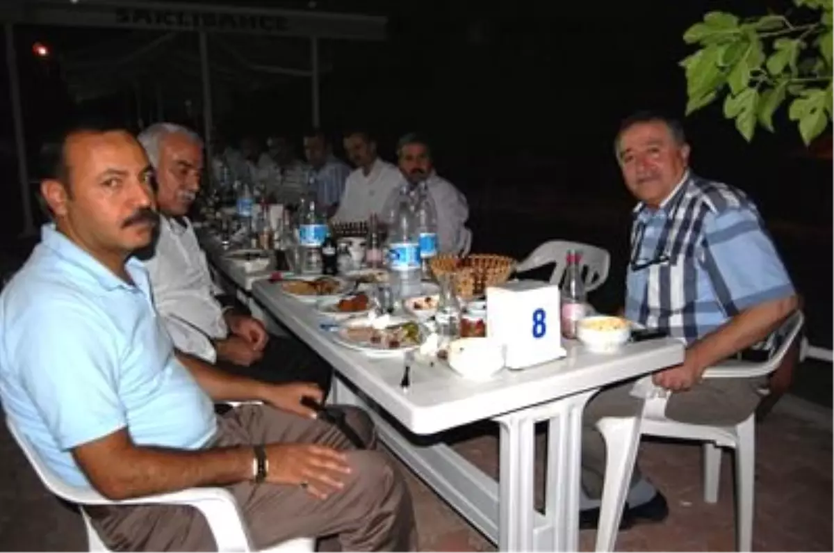 Samsat'ta Eğitimciler İftarda Buluştu