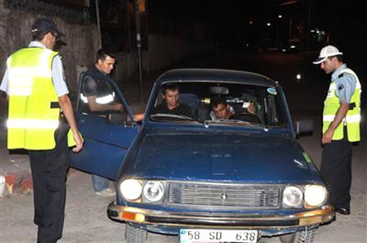 Suşehri\'nde Asayiş Uygulaması