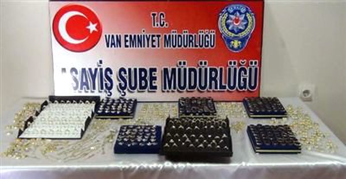 Adım Adım Takip Edilen Altın Hırsızları Kıskıvrak Yakalandı