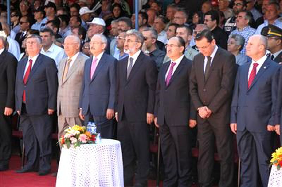 Bakan Yıldız Hacı Bektaş Törenlerinde Dostluk Mesajları Verdi