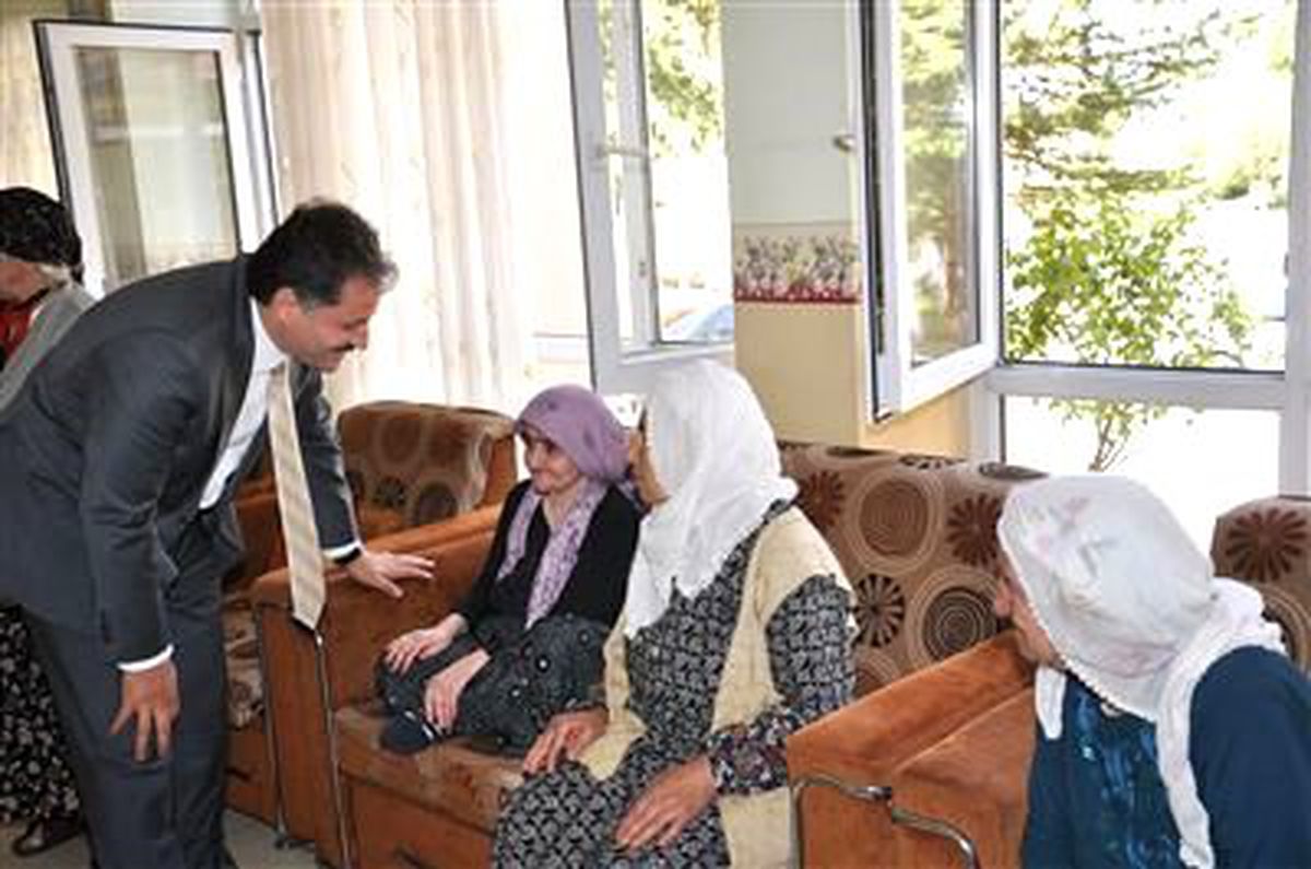 Başkan Çakır, Bayram Ziyaretine Erken Başladı