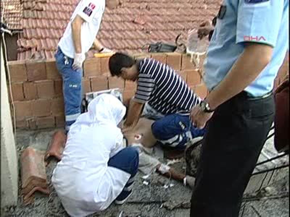 Beton Kolonun Altında Kaldı