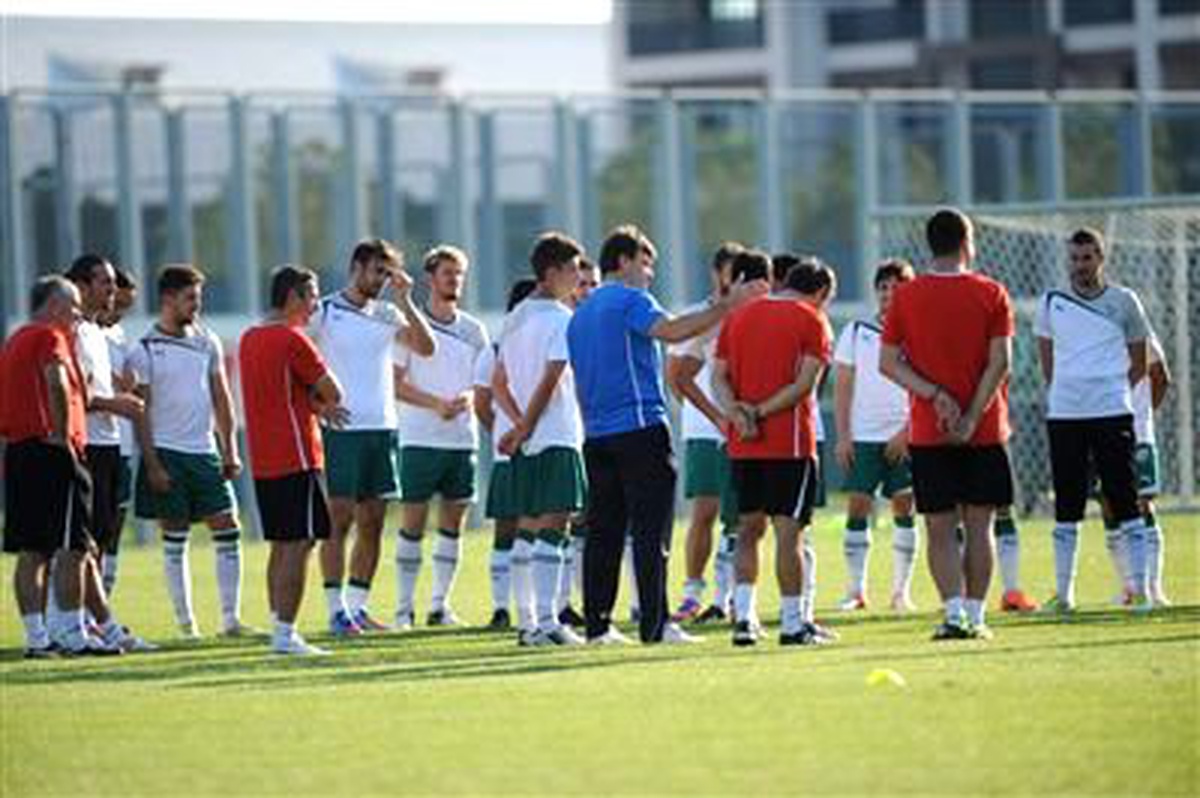Bursaspor Kayserispor\'a Bileniyor