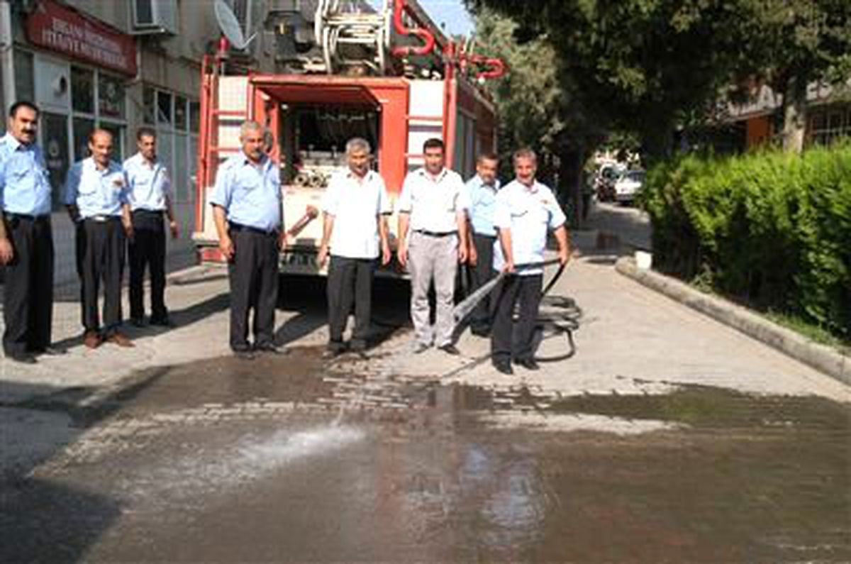 Ergani İlçesinde Bayram Hazırlıkları