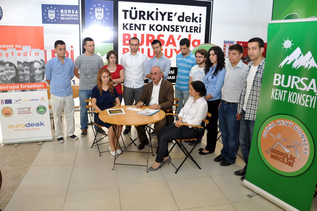 Gençlik Meclisi Romanya`da